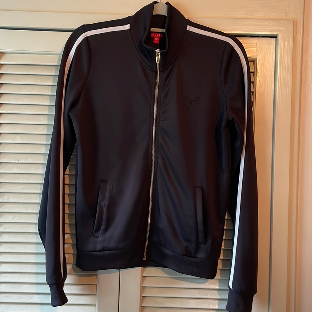 Guess logo track jacket sz Med